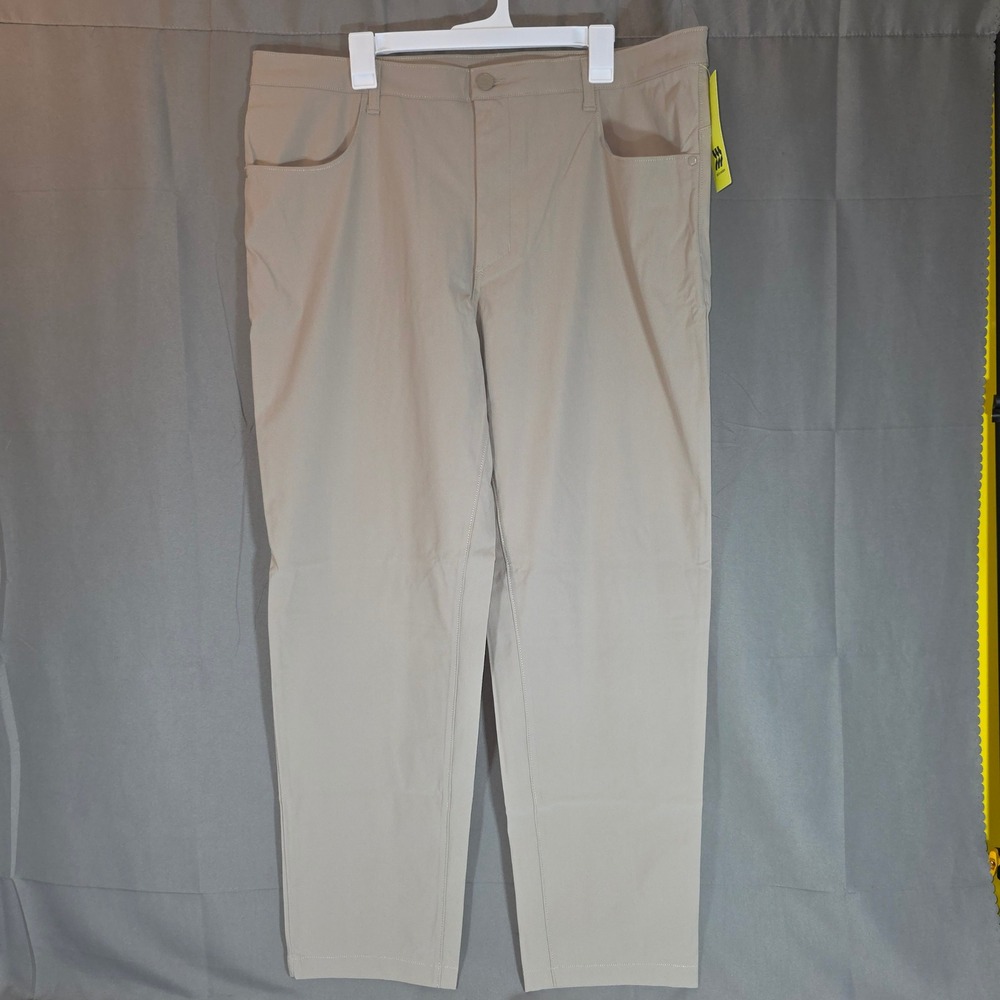 All in Motion Mens Golf Pants Tan 42x32 Recycled Polyester Stretch PID-3G91G4